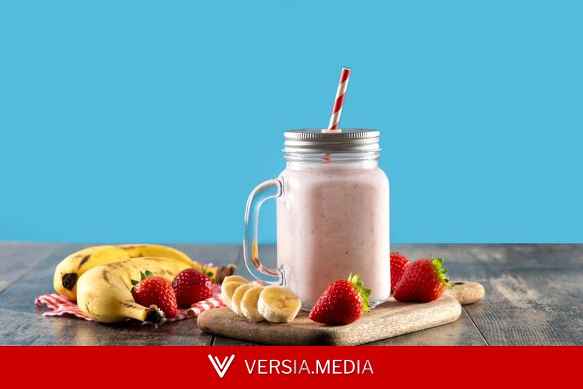 Llevamos a√±os metiendo pl√°tano en los batidos de frutos rojos. La ciencia dice que es justo lo que no deber√≠amos hacer